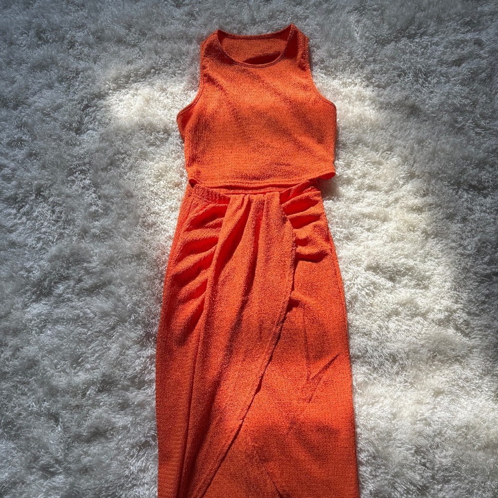 Pre owned Orange two piece skirt and top